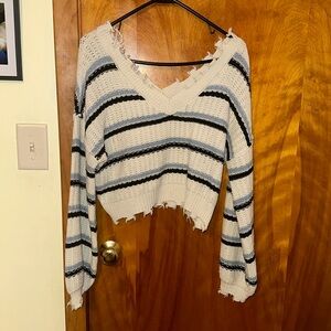 im selling this shirt because I just dont get use out of it.